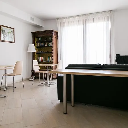 Bed & Breakfast Airone Magenta